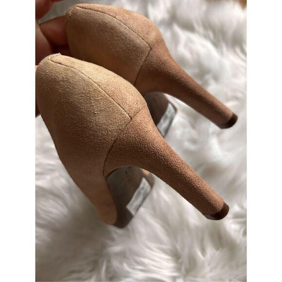 Clarks tan heels size 8.5 suede 3 inch heel comfy - Picture 4 of 6